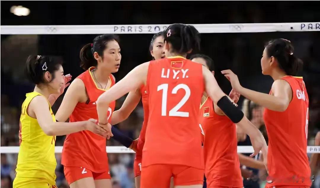 太意外！奥运会美国女排2:3中国女排，让人三大不可思议：
1. 不可思议，女排一