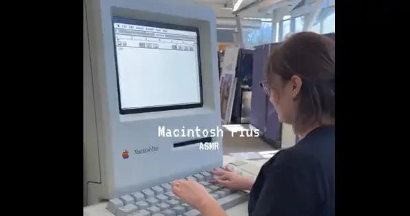 1986年的蘋果巨無霸Mac電腦亮相：女孩打字演示 這鍵盤太狂了