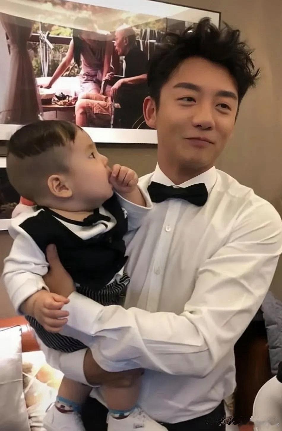苗苗因童年阴影，本想随遇而安与郑恺恋爱，没想到他竟承担起她家庭的重担 