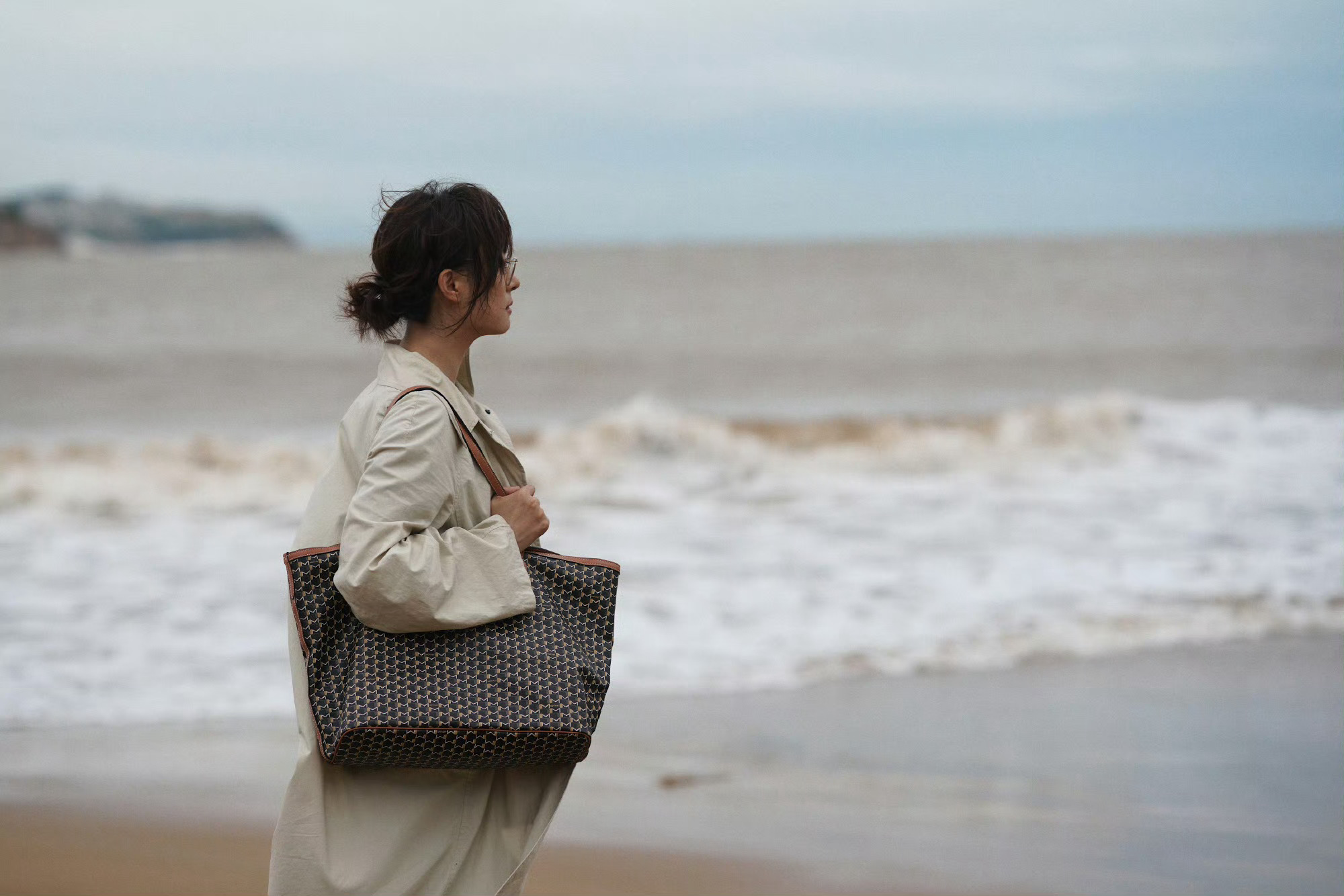  孙俪的演技从来不需要靠热搜证明，她永远用作品说话。这一次她卸下所有光环，演活了