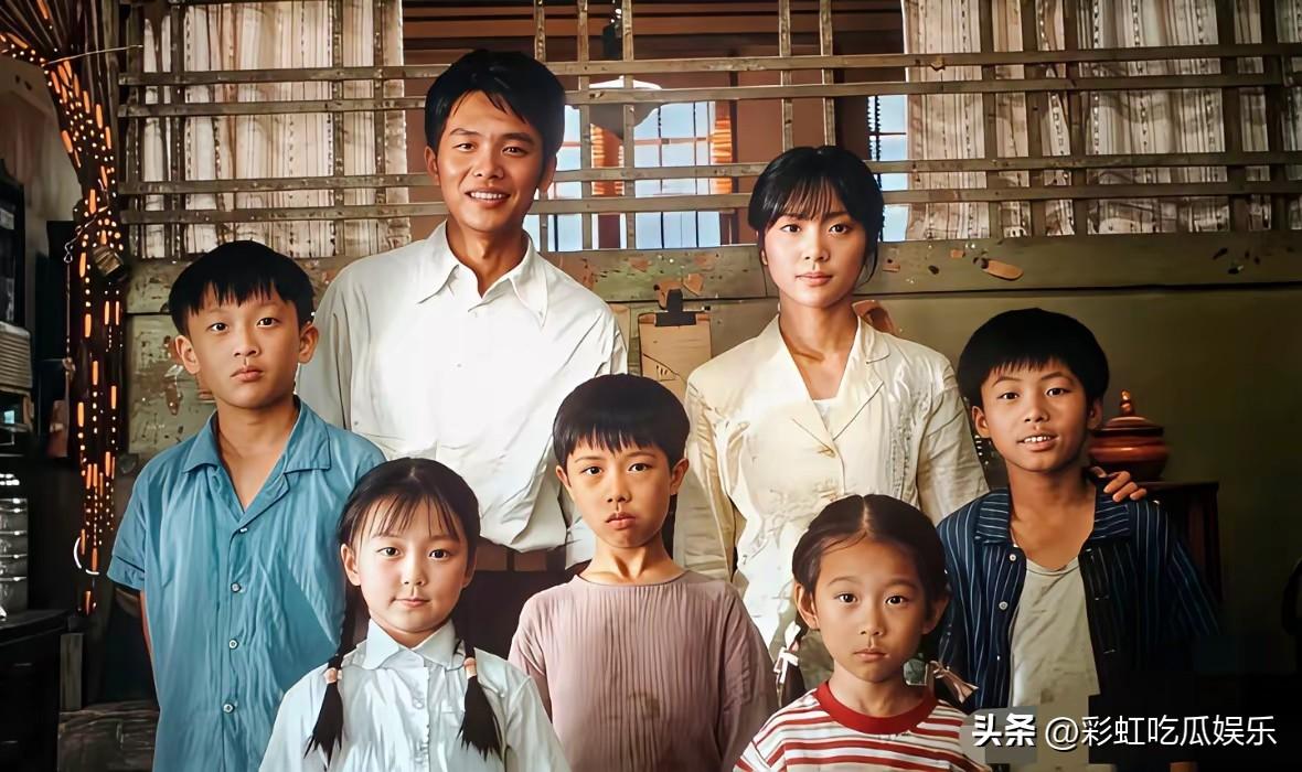 我问老公，你觉得南枝爱过木生吗？老公说爱过，男女之间哪有什么纯友谊。

她的爱带