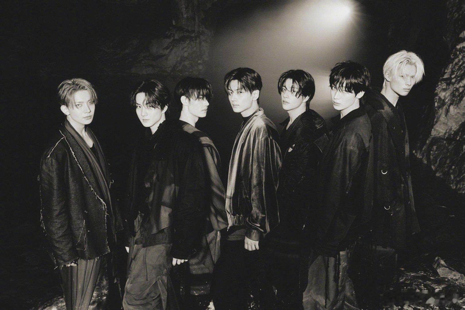 ENHYPEN回归预告 ENHYPENENHYPEN 回归概念照释出，将于1月1