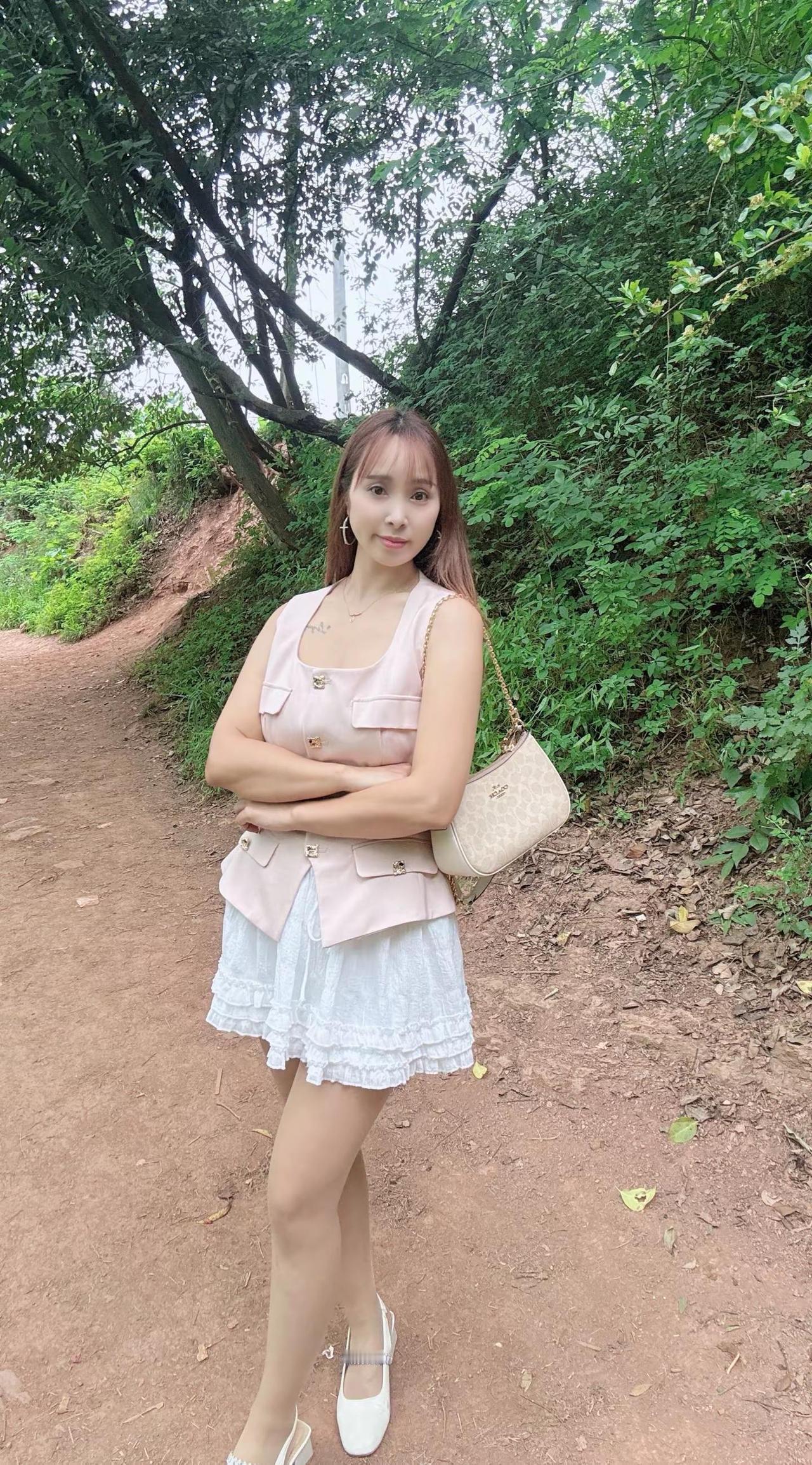 我原生家庭都没有得到爱 长大后怎么可能成为幸福的人呢 缺爱的人始终一生都在追寻被