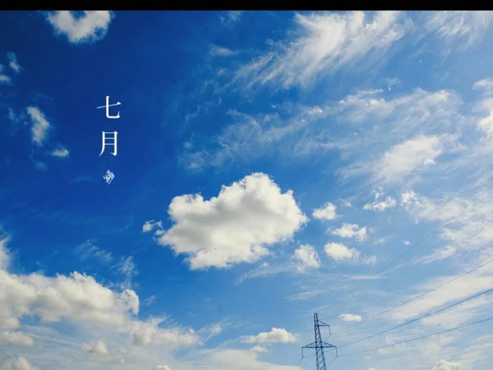 人为什么要少待在家里？因为人待在家里感觉时间过得特别快，而在外面走动或者上班，感