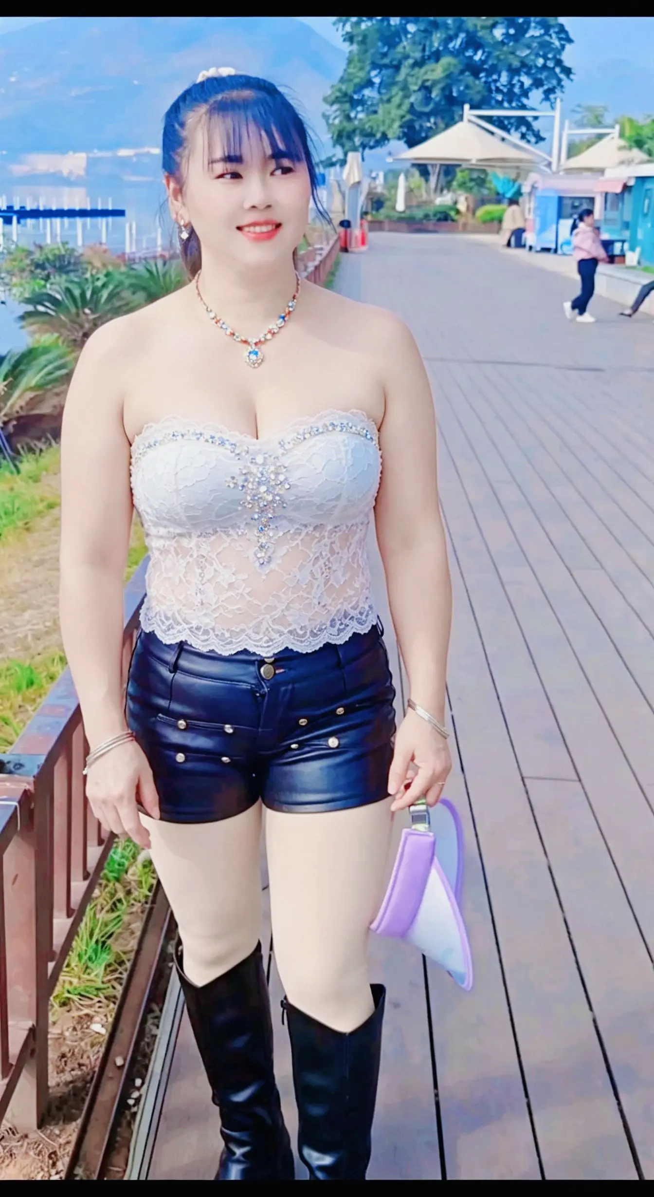 AI蕾丝珠宝造型