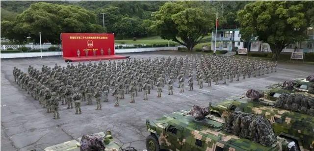 看透中美博弈的本质后，才明白中国为什么没趁俄乌打仗、欧美忙着援助乌克兰时收复台湾
