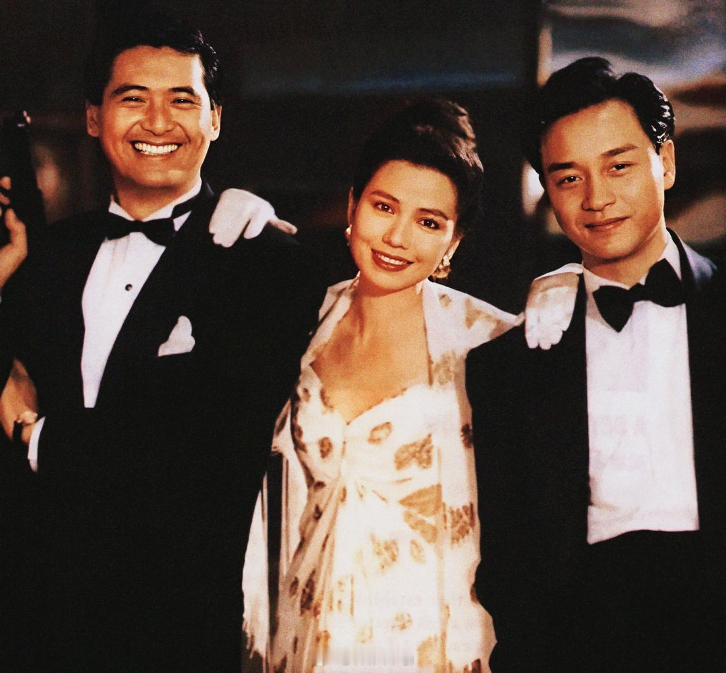 张国荣影讯 是的，这次，来了一部超夯的！ 最浪漫，就是三人相伴闯天涯，亚占、钵仔