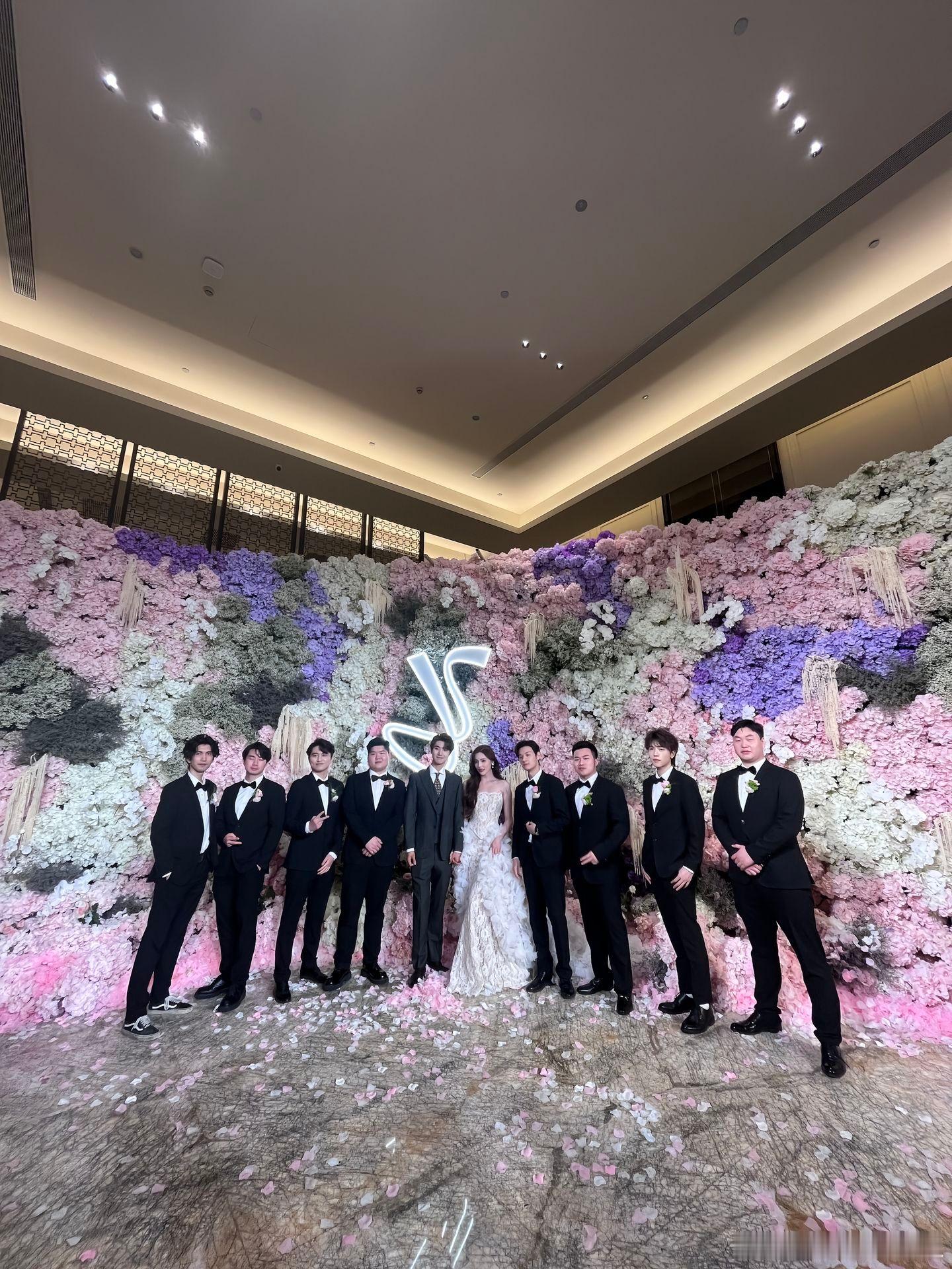 青你的姚博岚五一结婚了 丁飞俊和区天瑞当伴郎 ​​​