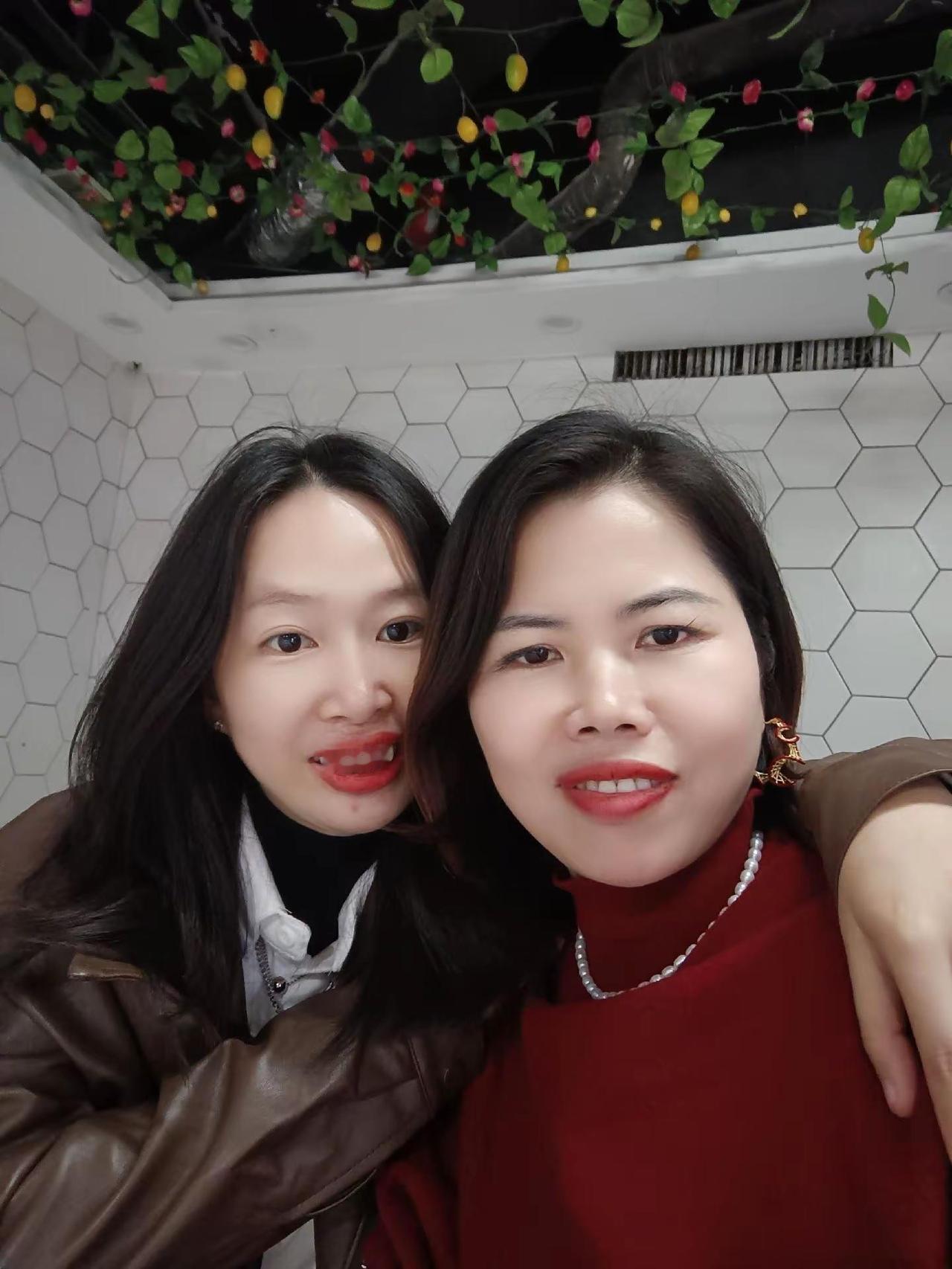 长得好看的叫下凡，我们这样的叫祸从天降