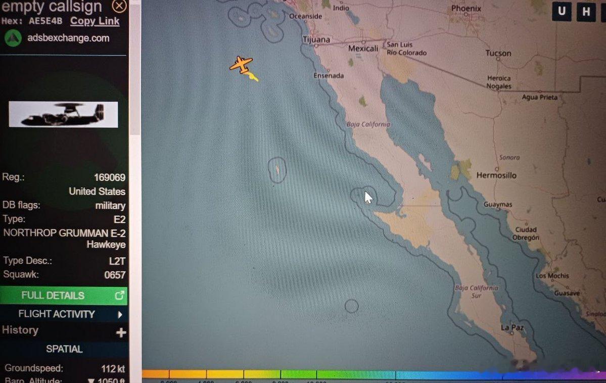 【美军确实在准备对墨西哥的军事行动】除了在墨西哥领空周围飞行的侦察机外，美国海军