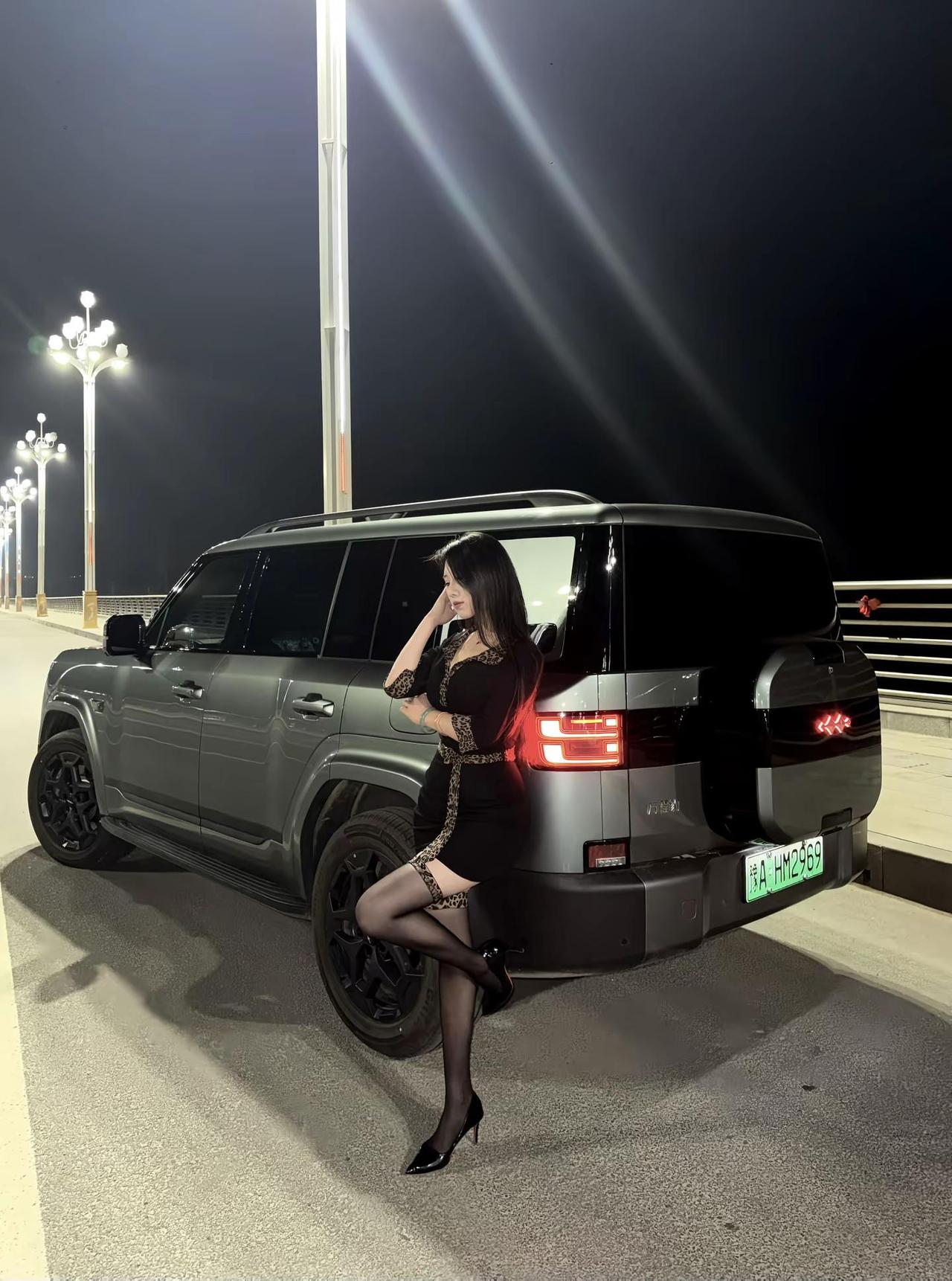 你可以拒绝我 但是你能拒绝这台方程豹钛7 吗？ 我的爱车 方盒子