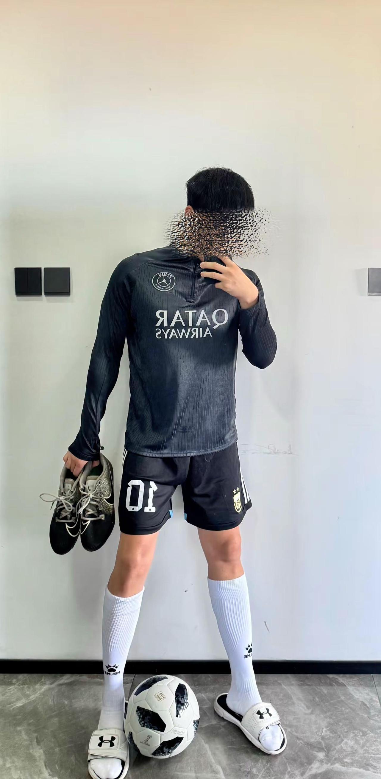 高考和预产期撞了怎么办。体育生ootd 球衣穿搭