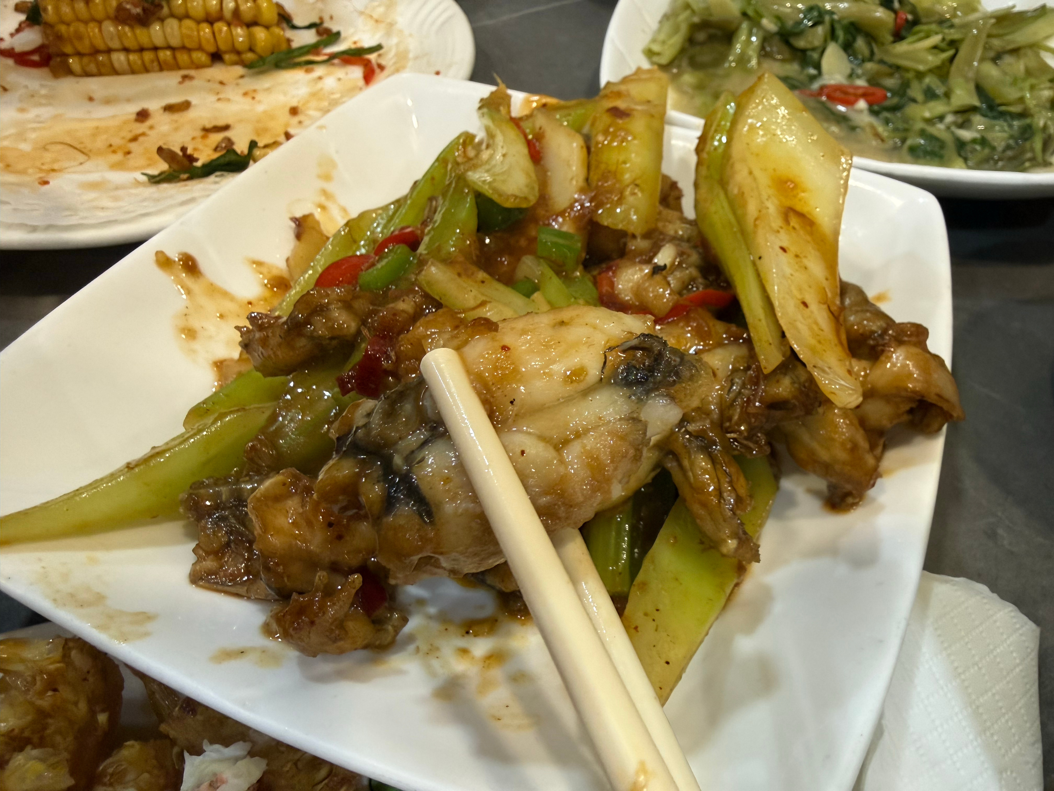 澳门肥仔文的酱爆田鸡真的太好吃了！强推啊朋友们[哇] ​​​