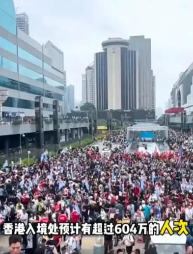 深圳不再遥望香港了！1990年的时候，深圳GDP是171.6亿元，香港GDP是3