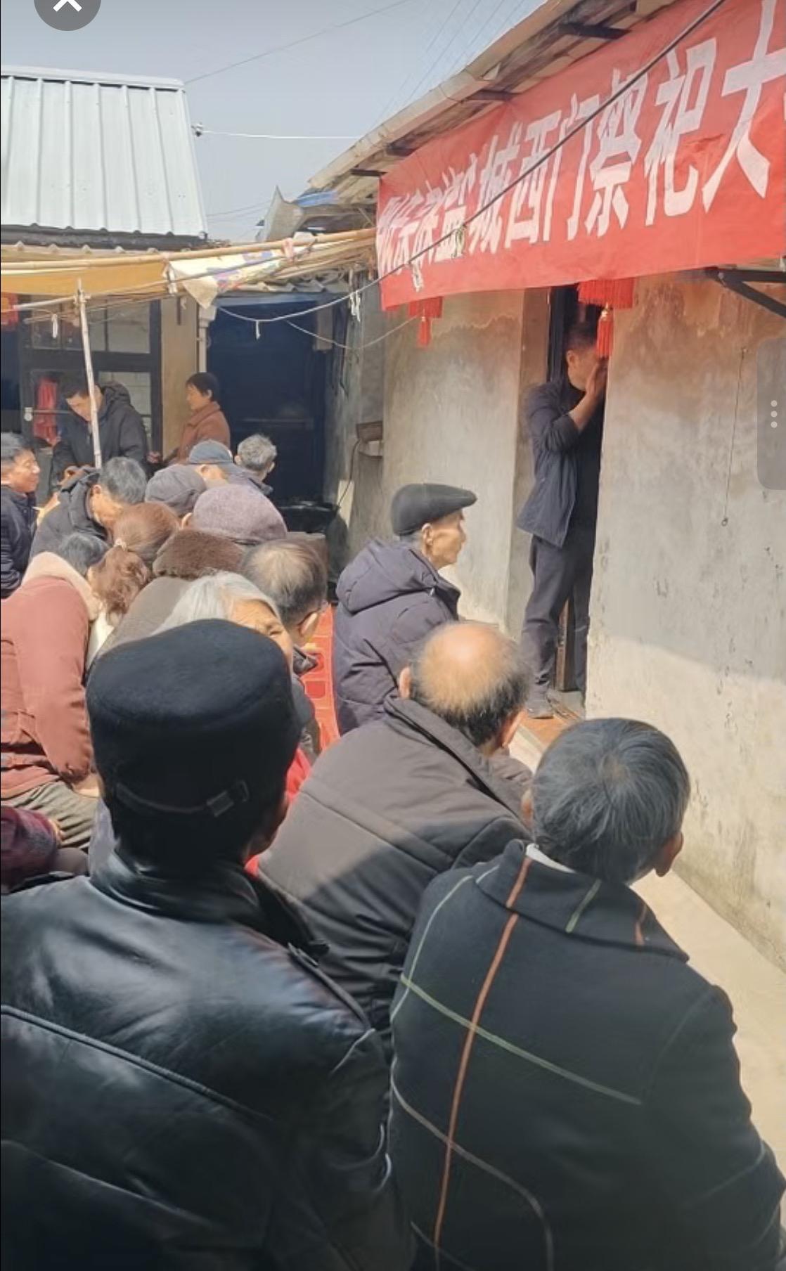 盐城西门别氏族人举行祭祖大会

2026年3月22日，江苏盐城西门别氏族人聚集盐