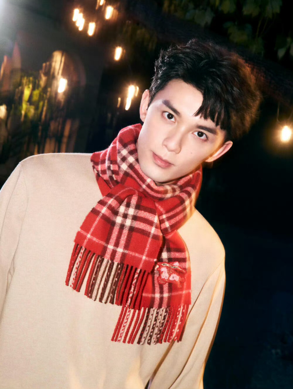 吴磊✖️Burberry 2026新禧贺岁系列大片 📷风格大赏时尚灵感解读