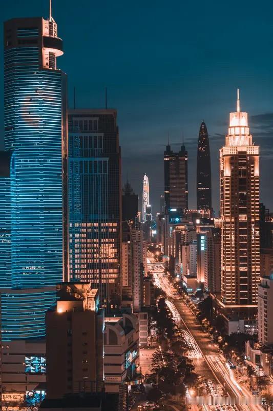 新年伊始，宏观层面的暖风频吹，风向越来越清晰。在深圳，这股暖意正迅速传导至市场层