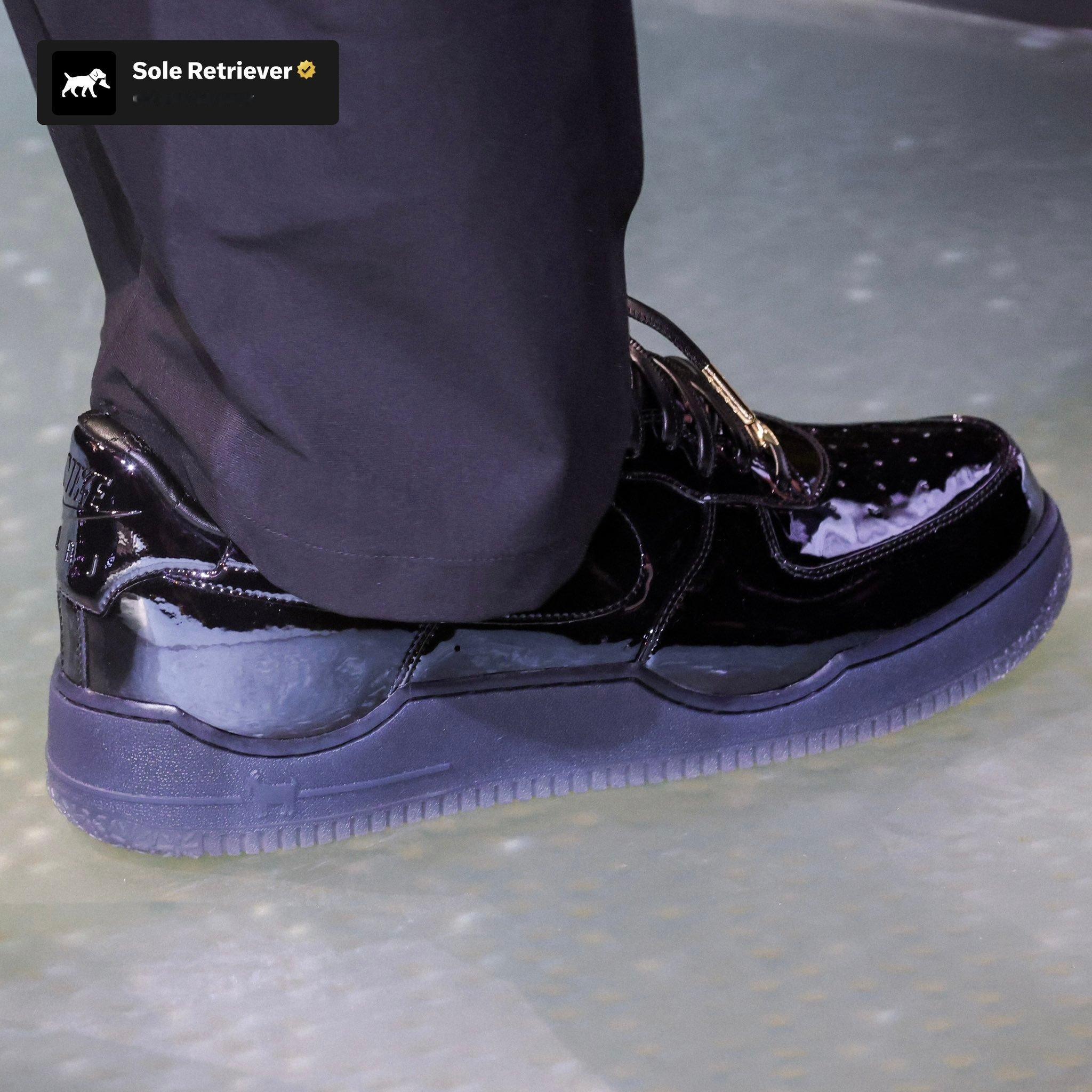 首发造型：勒布朗·詹姆斯首次亮相Nike Air Force1LBJ的另一种配色