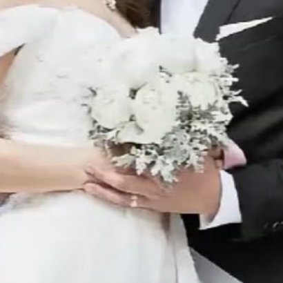 林心如霍建华结婚十周年十年前他们结婚惊艳众人，如今十周年依旧恩爱如初