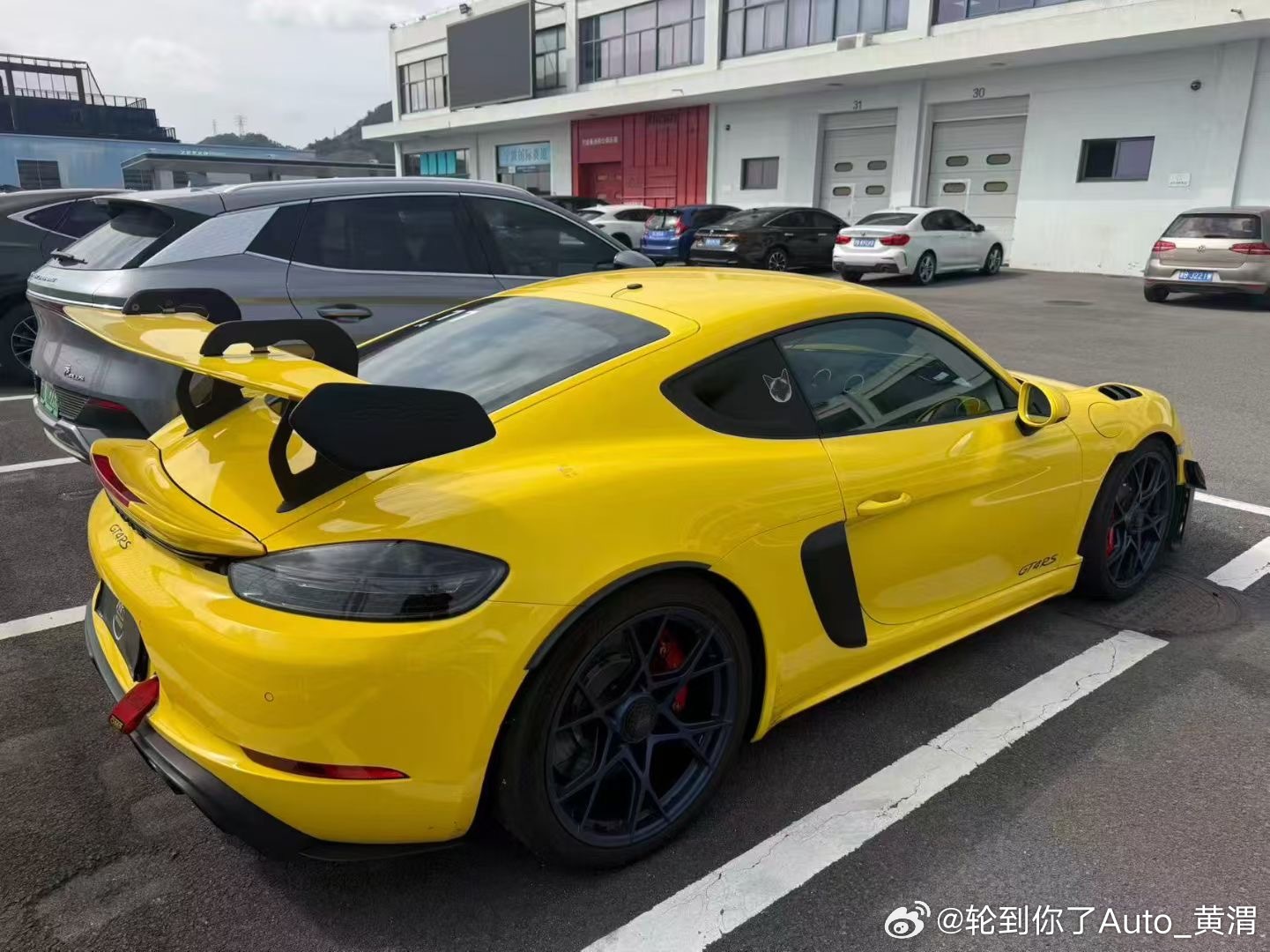 GT4RS帅的一批啊 武汉国际赛道