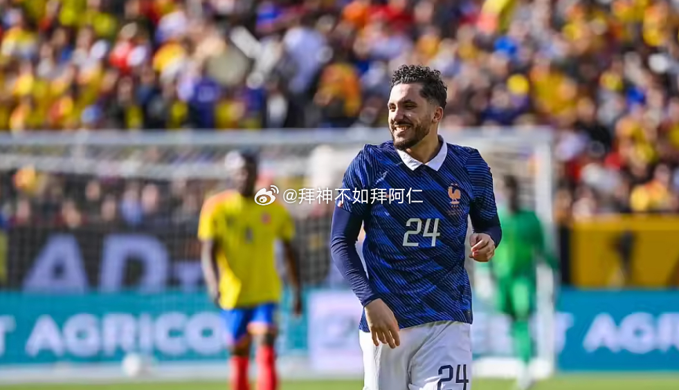 在做客RMC体育节目时，法国名宿杜加里对于谢尔基在场上过于注重自我表现的行为进行