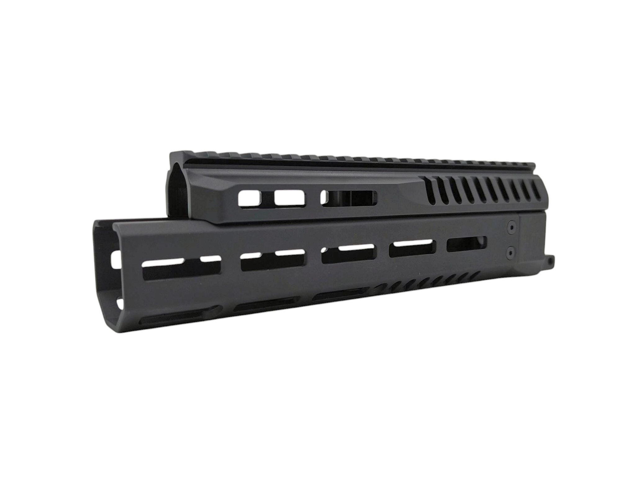 俄罗斯企业Кузня Мордора设计制造的适用于AK12系列步枪的MLOK护