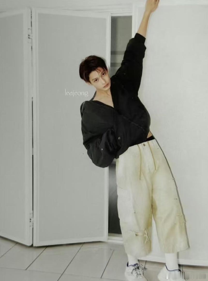 赵雨凡JAMES  🦅赵雨凡狙心舞担  这个雨凡宝宝完全是在going 我呀