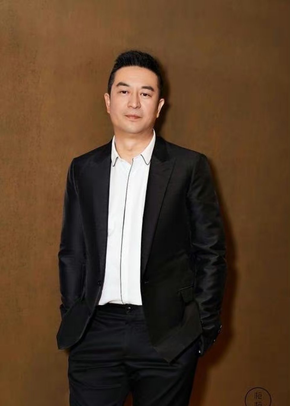 中年老叔张嘉译秦昊靳东的咖位怎么排？ ​​​