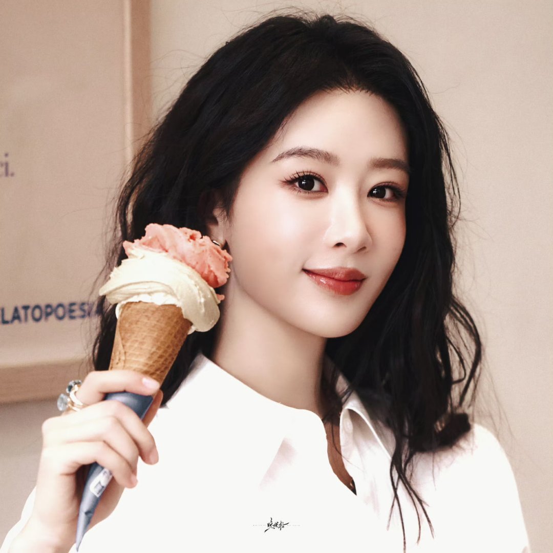 杨紫 🌸宝曼兰朵全球品牌代言人杨紫🌸Pomellato宝曼兰朵即使我们素未谋