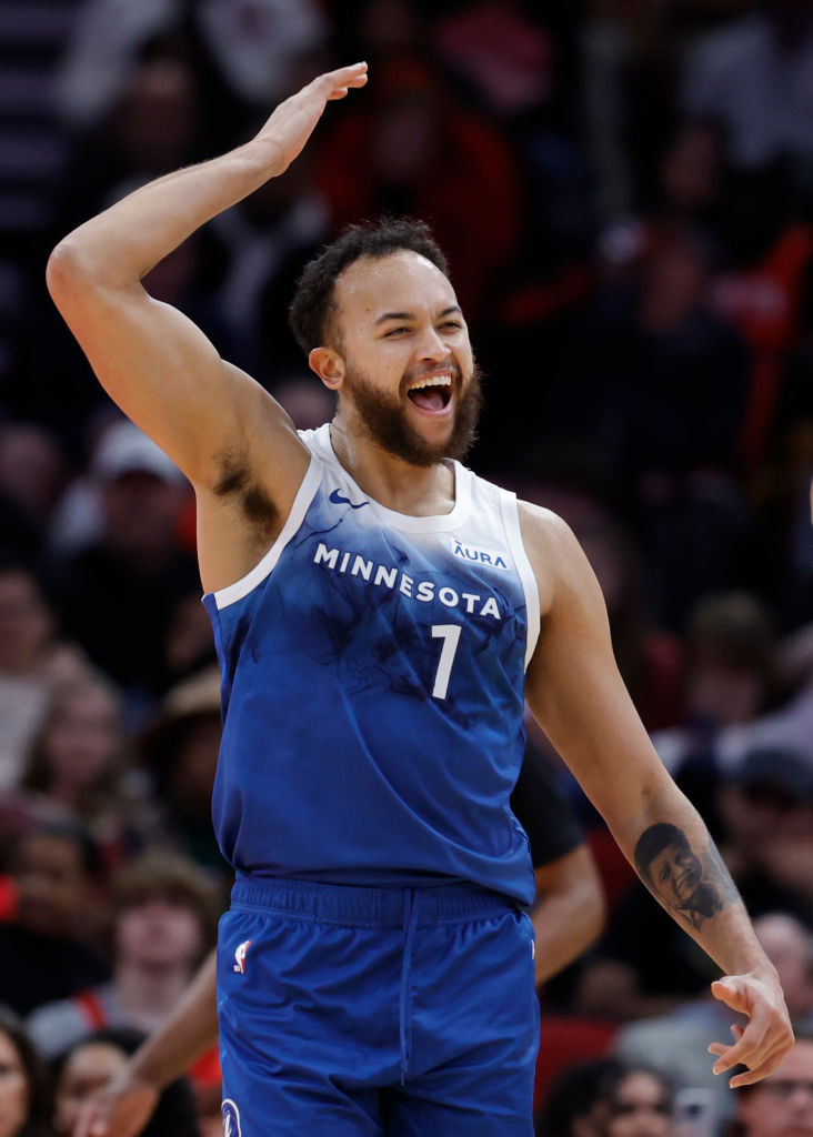 李凯尔重返森林狼，期待今年季后赛的发挥！李凯尔重返森林狼