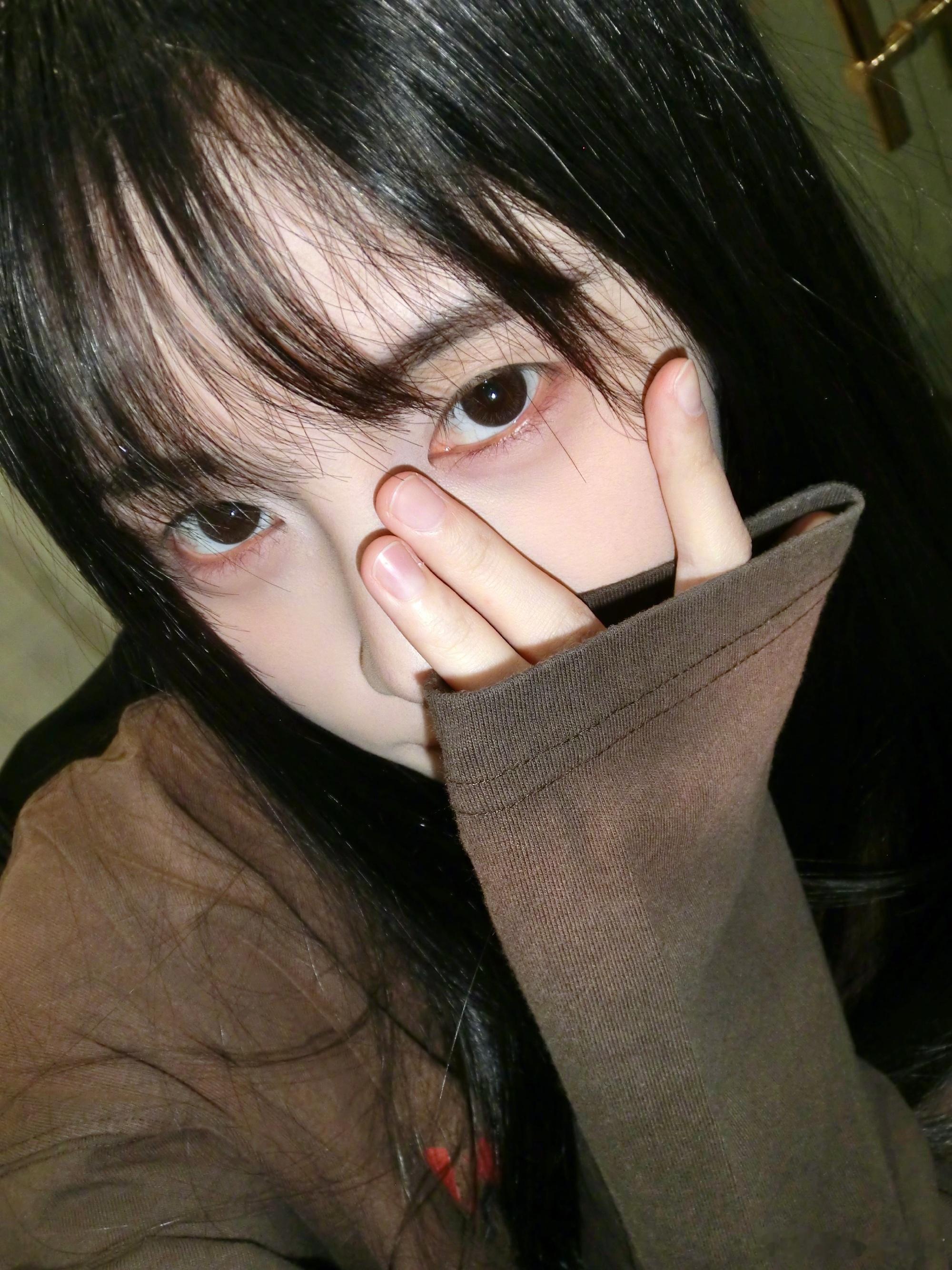 鞠姐这次的白开水素颜是真的素，内娱伪素颜只服鞠婧祎，美美的很安心[舔屏]#鞠婧祎