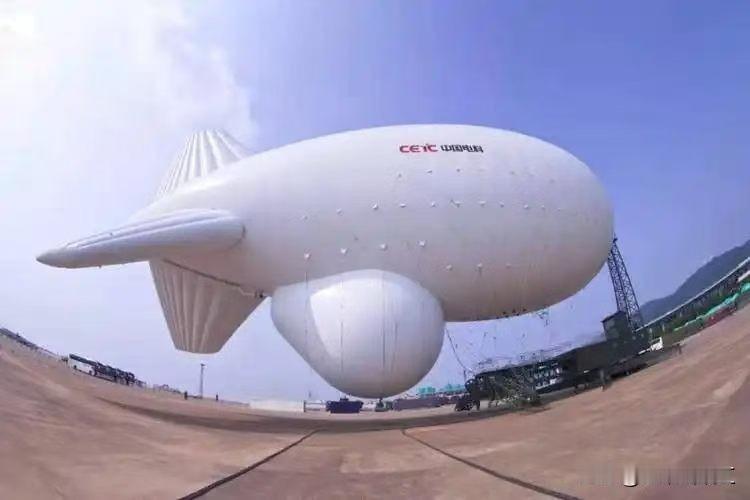 系留气球具有应用范围广、滞空时间长、使用效费比高、机动部署能力强、保障要求低等特