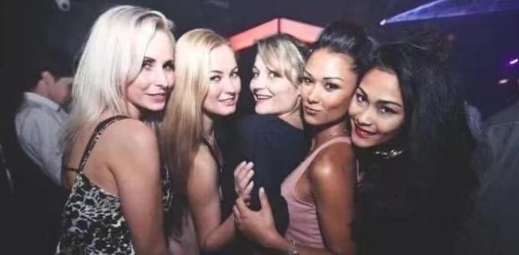 荷兰性开放的红线，荷兰是世界上性开放最宽容的国家。可就算这么开放，它也是有红线的