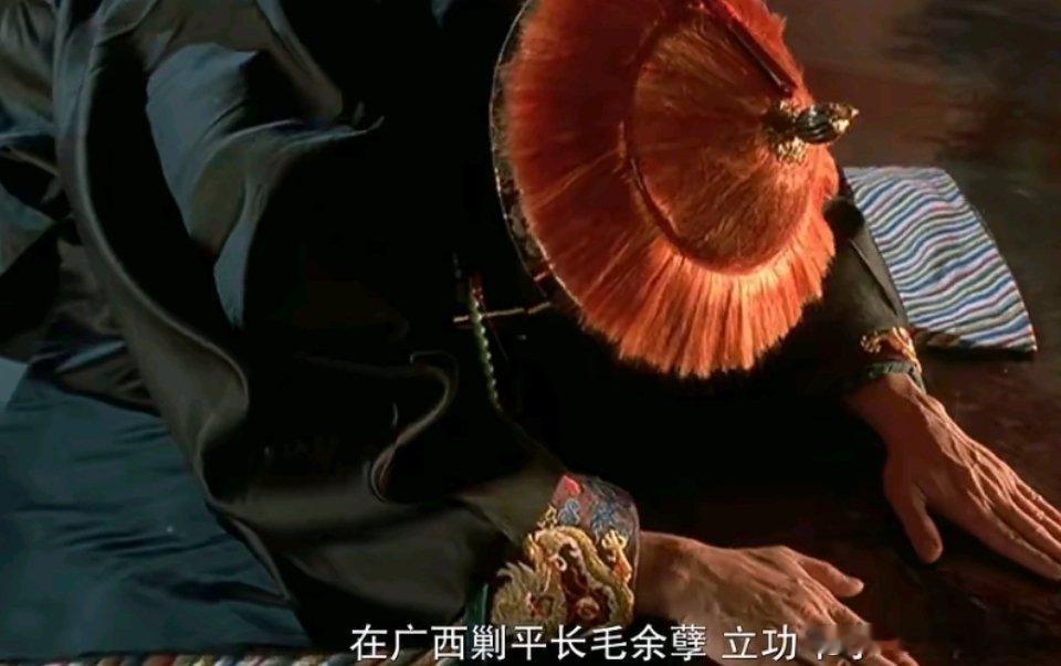 我本来不想聊某喜剧之王的。我对他没有恶意，当年我也喜欢他演的作品。但最近他导演的