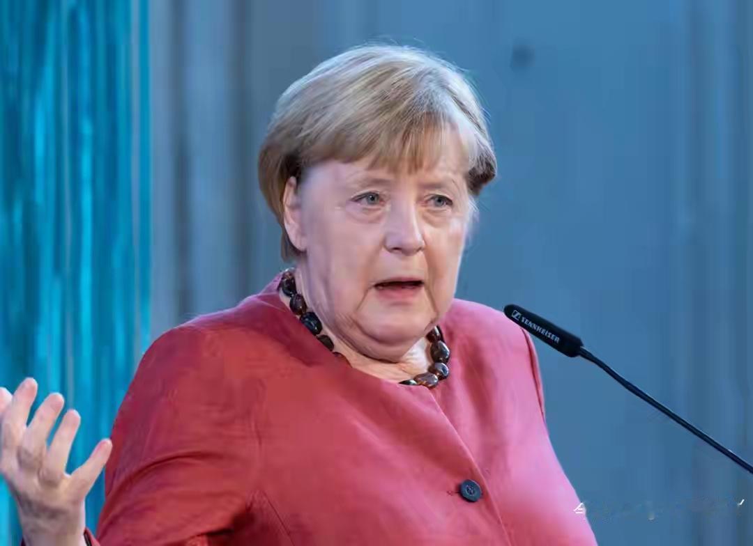 欧盟给2100亿欧元俄央行资产上了“永久冻结buff”，从此不用每半年费劲凑27