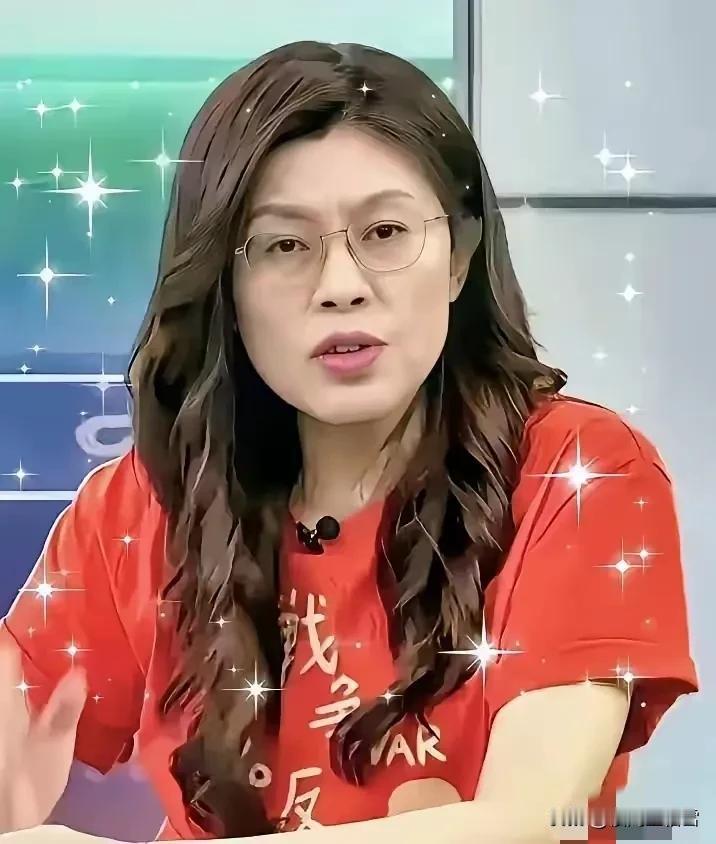 郑丽文又有大动作，这次给中央党部装了十六盏明灯，让死气沉沉的国民党中央部换来灯火