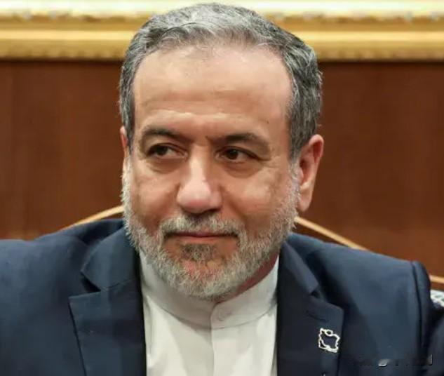 伊朗通讯社塔斯尼姆发布报道称，伊朗外交部长阿巴斯·阿拉格奇计划访问伊斯兰堡“不会