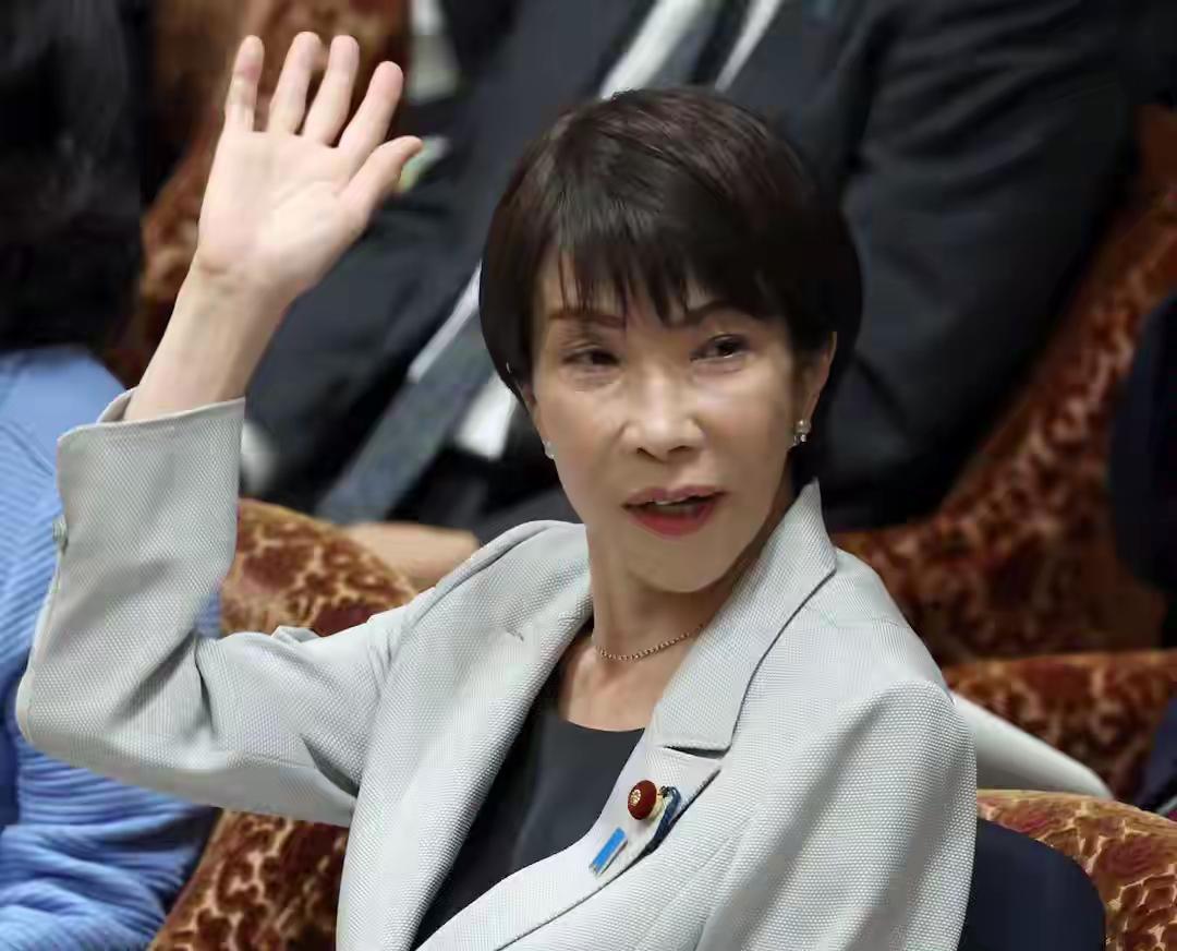 高市早苗涉台言论是犬吠，是战略失心疯！此番狂悖暴露三个致命伤：一是地缘政治误判，