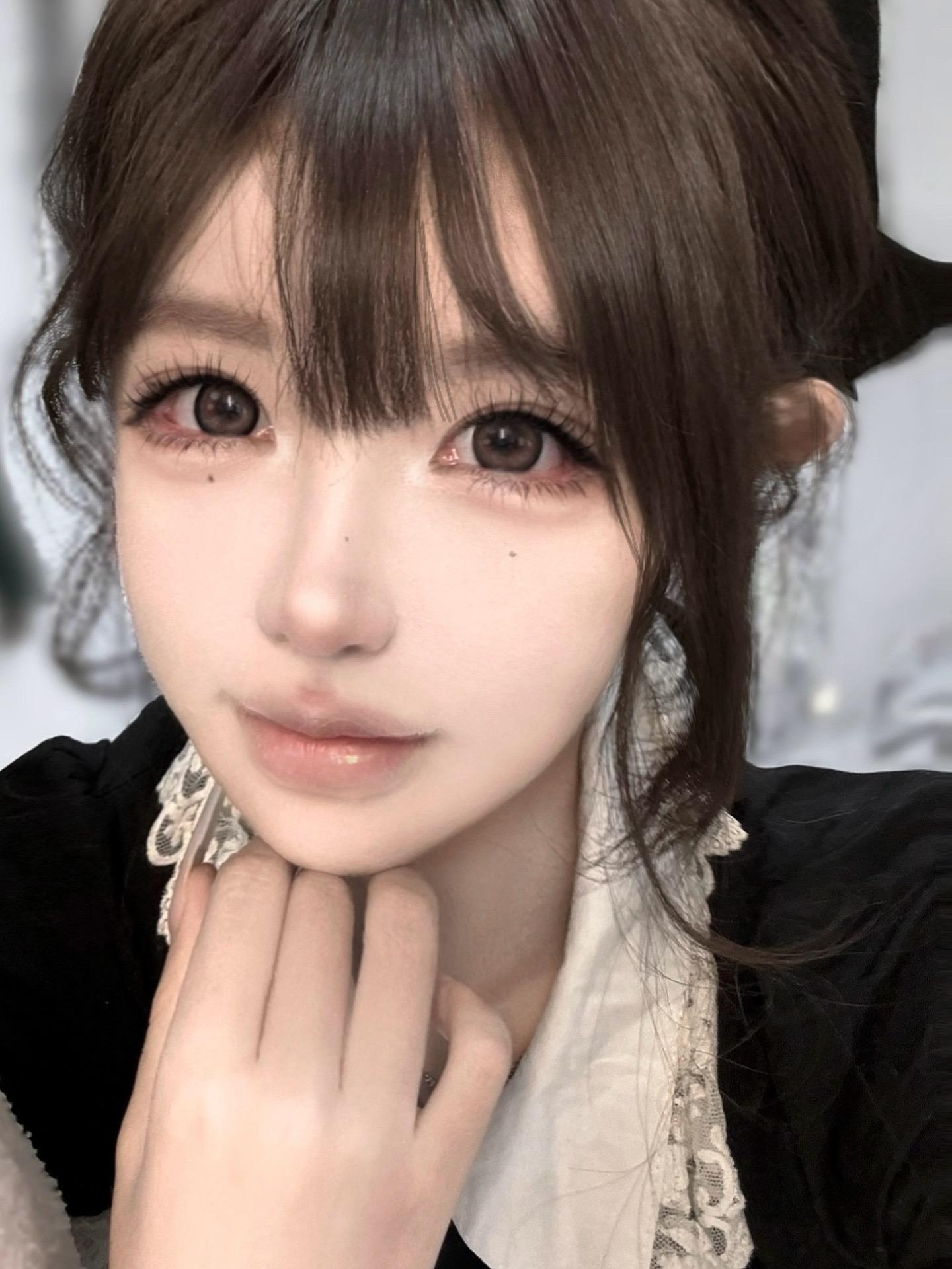 ᶻz ₍^_   ̫ _^₎