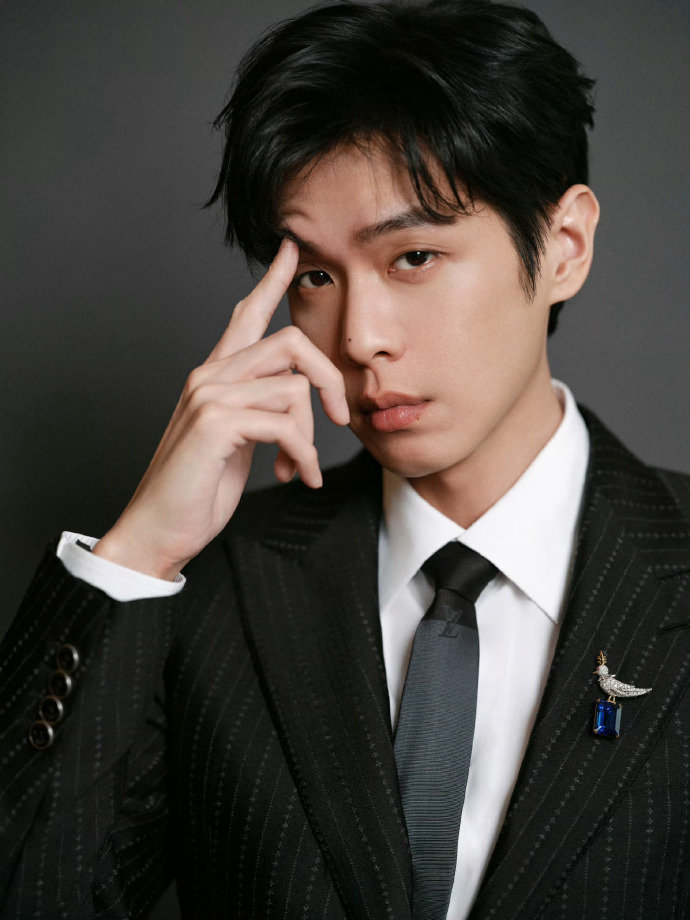 张若昀钟楚曦进入循环了张若昀钟楚曦二搭电影张若昀钟楚曦进入循环了， 张若昀钟楚曦