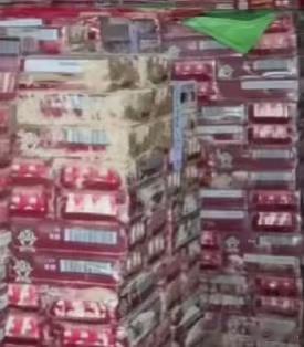 被泡过的饮料没开封也不能喝饮料瓶盖不要对嘴喝 泡水后小口瓶盖内侧的密封垫可能变形