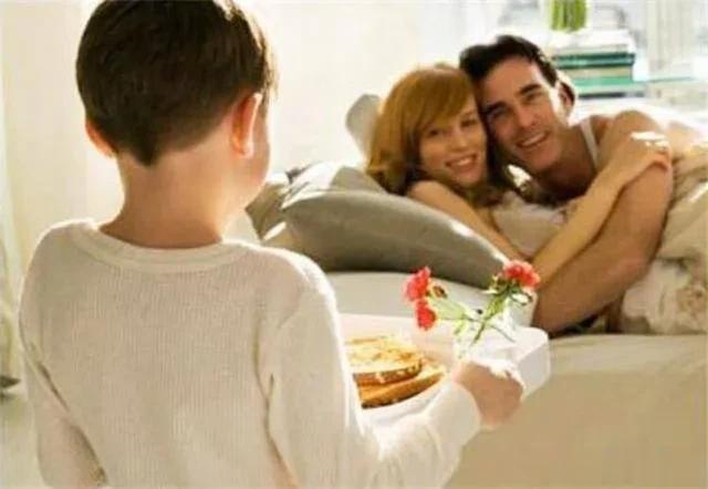 妈妈，爸爸为什么要逼你？“高情商妈妈的回答真的很有帮助。避免。因为我们的文化相当