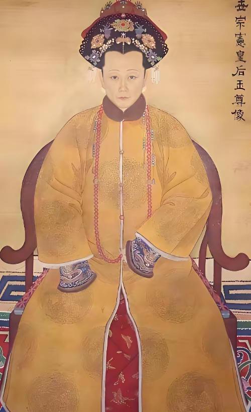 1777年春节，紫禁城里热热闹闹。66岁的乾隆惦记着86岁的老妈，特意让御膳房焖