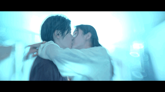 #杨采钰侯明昊新剧吻戏好多#大家赶紧去看一看《少年巴比伦》今天发布的预告 ，这些