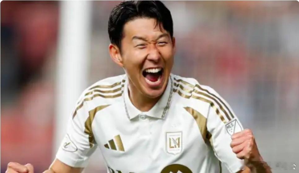 孙兴慜将出席热刺欧冠 重返北伦敦与球迷告别据报道，孙兴慜将出席热刺北京时间12月