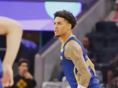 恭喜！勇士捡到宝了

NBA夏季联赛，勇士半场57-33领先湖人，勇士新秀伦德伯
