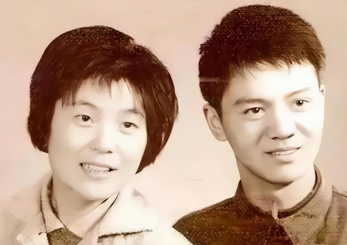 1979年，上海知青戴建国不顾反对娶了一农村女子，谁知娶回家当晚，妻子就大喊大叫