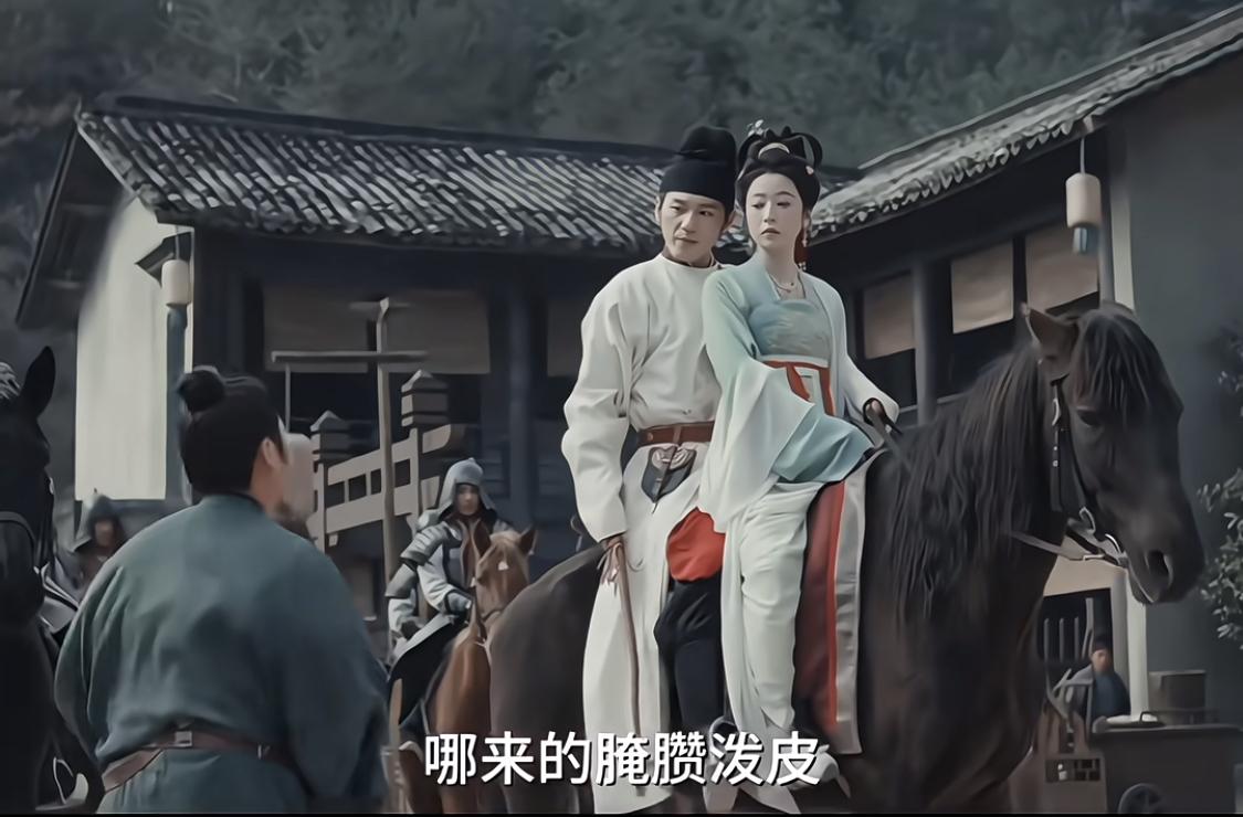 钱弘俶去中原一趟果然是学到了东西，回到吴越自己的地盘，腰杆子也直起来了。

一个