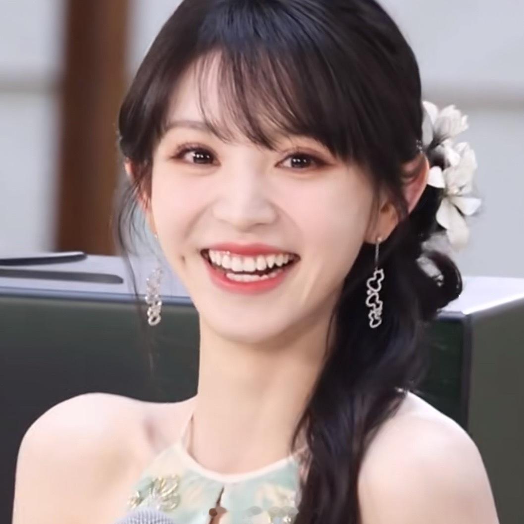 田曦薇 刘海田曦薇有刘海无刘海都很美呀