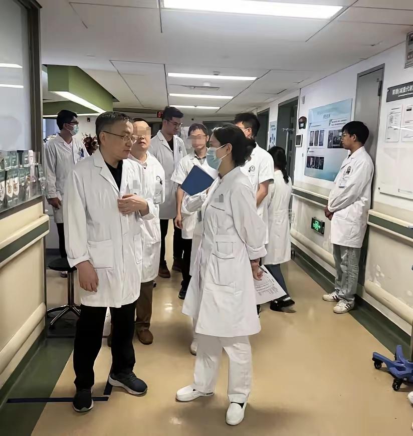 51岁邻居阿姨突发离世，
这病我第一次听说
 
前一天还在小区广场跳广场舞、衣服